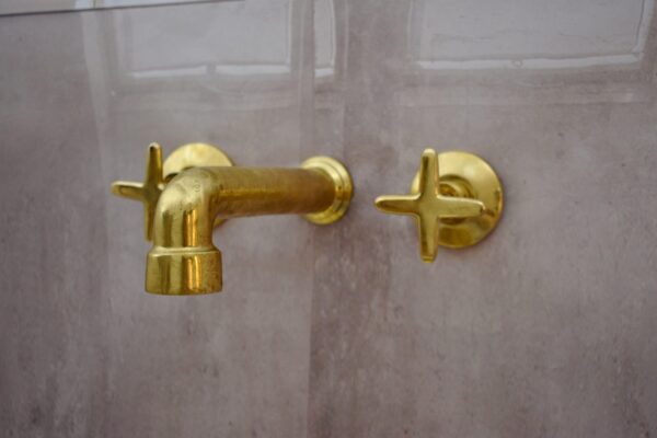 Handmade Unlacquered Brass Wall-Mounted Faucet - Image 2