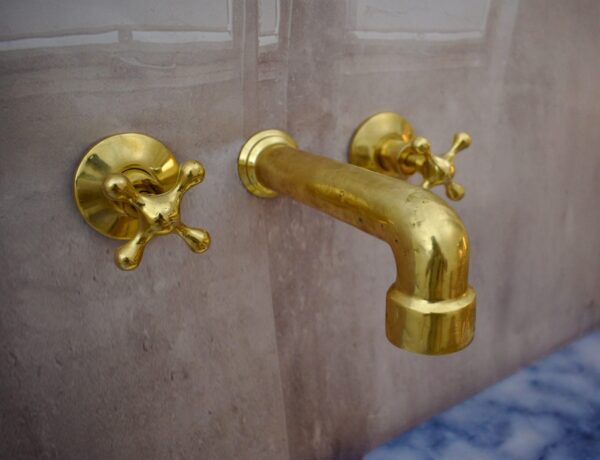 Handmade Unlacquered Brass Wall-Mounted Faucet - Image 6